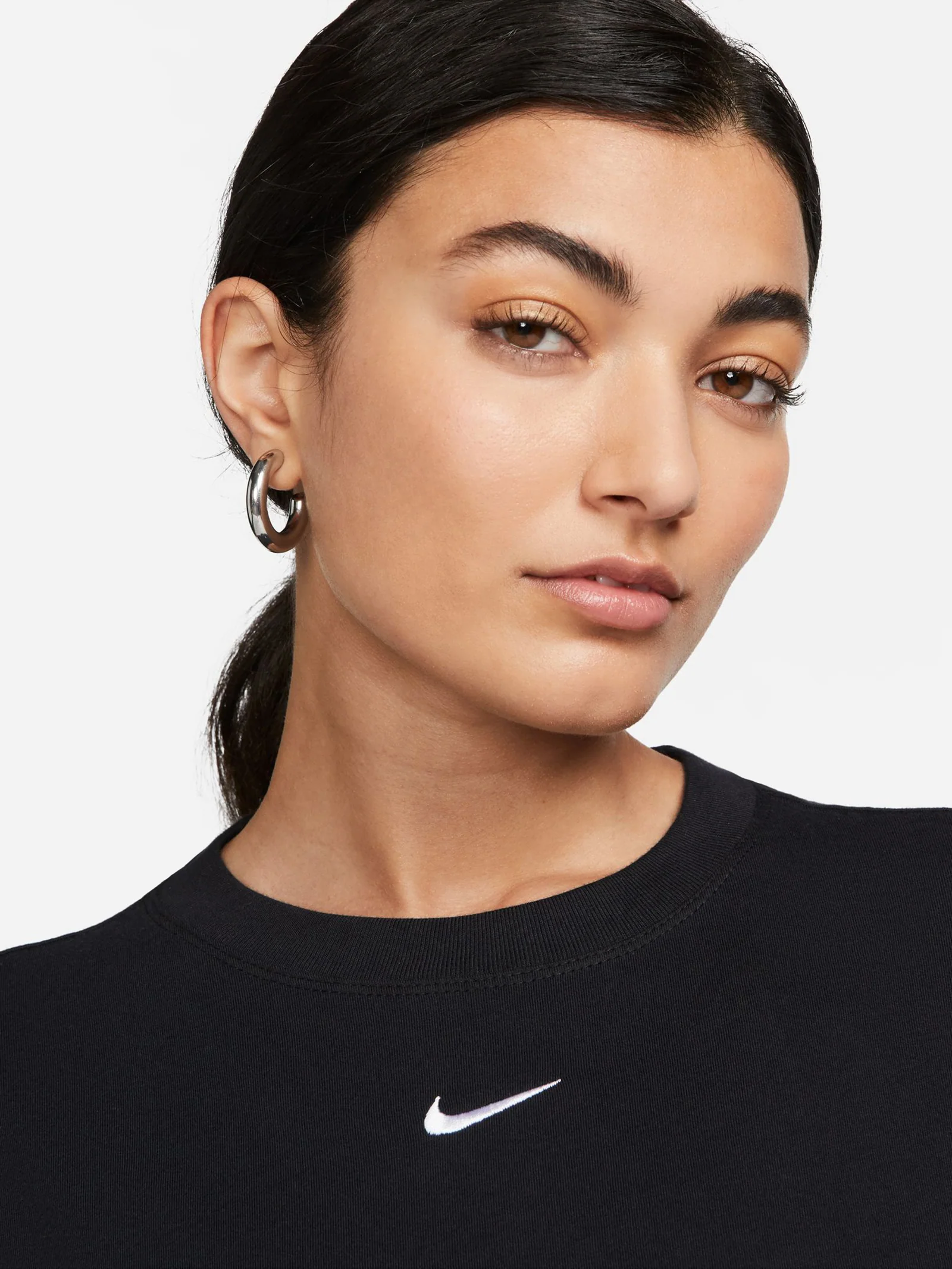 Sportswear Essentials T-Shirt - Image 3