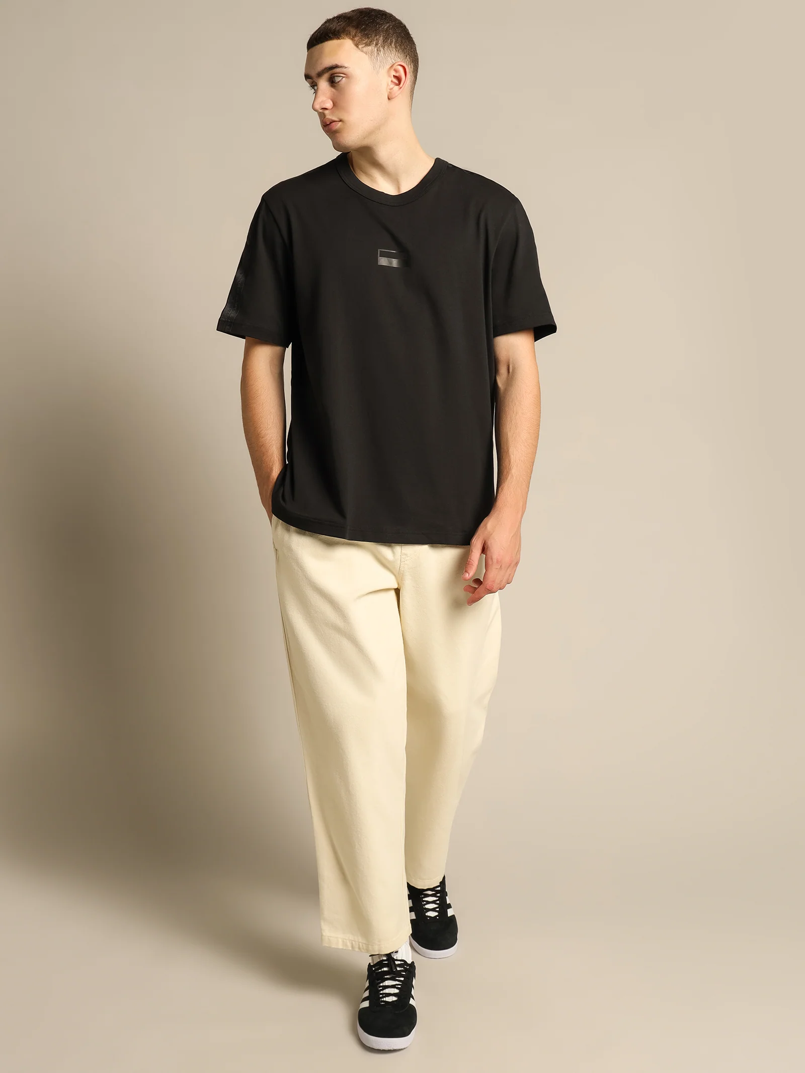 RYV Logo T-Shirt - Image 5