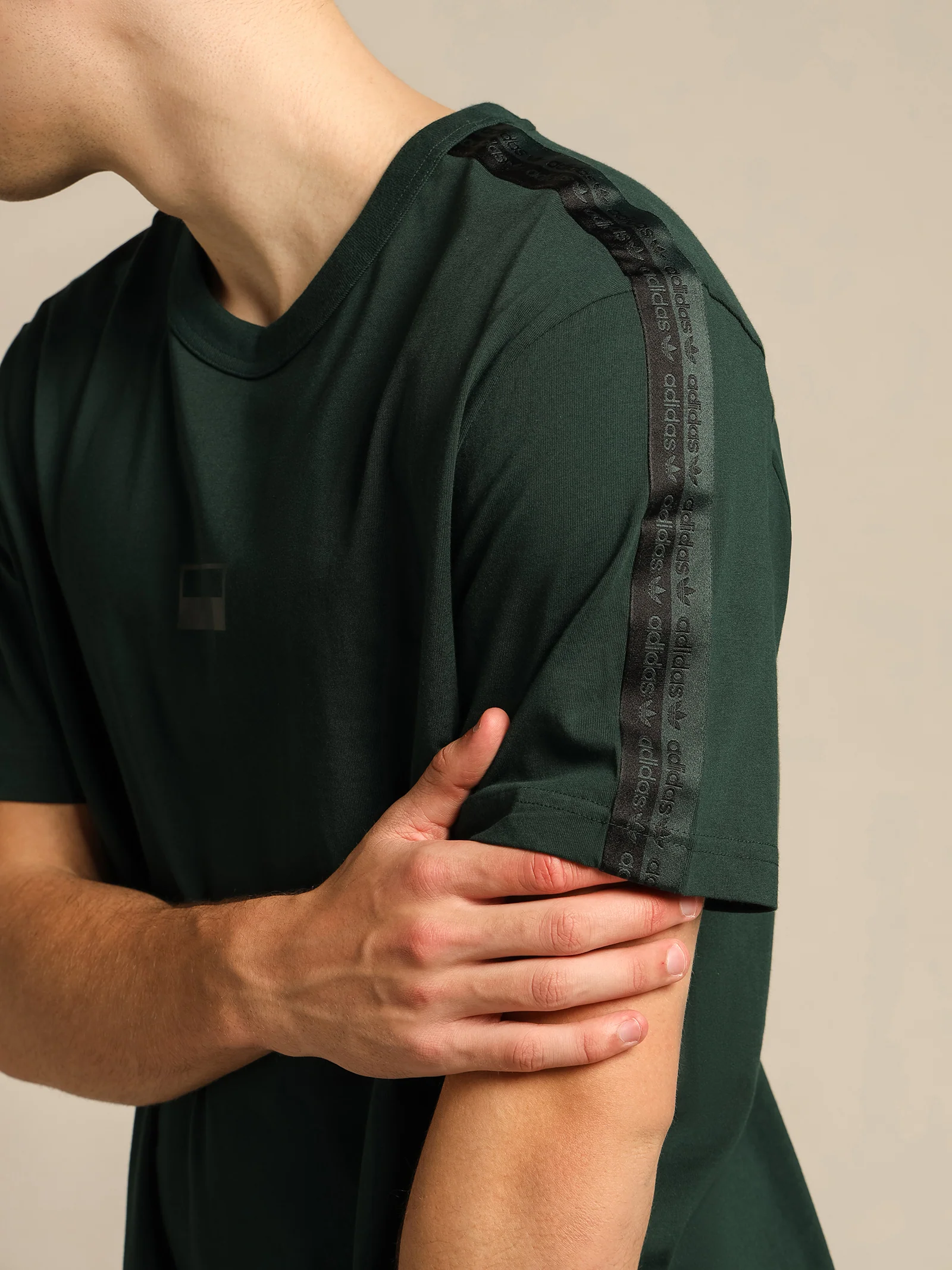 RYV Logo T-Shirt - Image 4