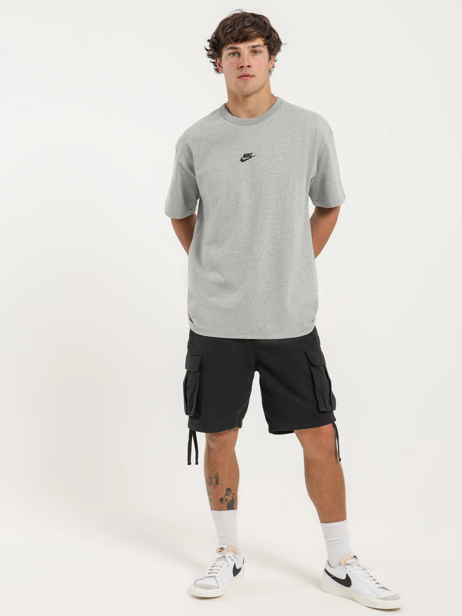 Sportswear Premium Essentials T-Shirt - Image 4