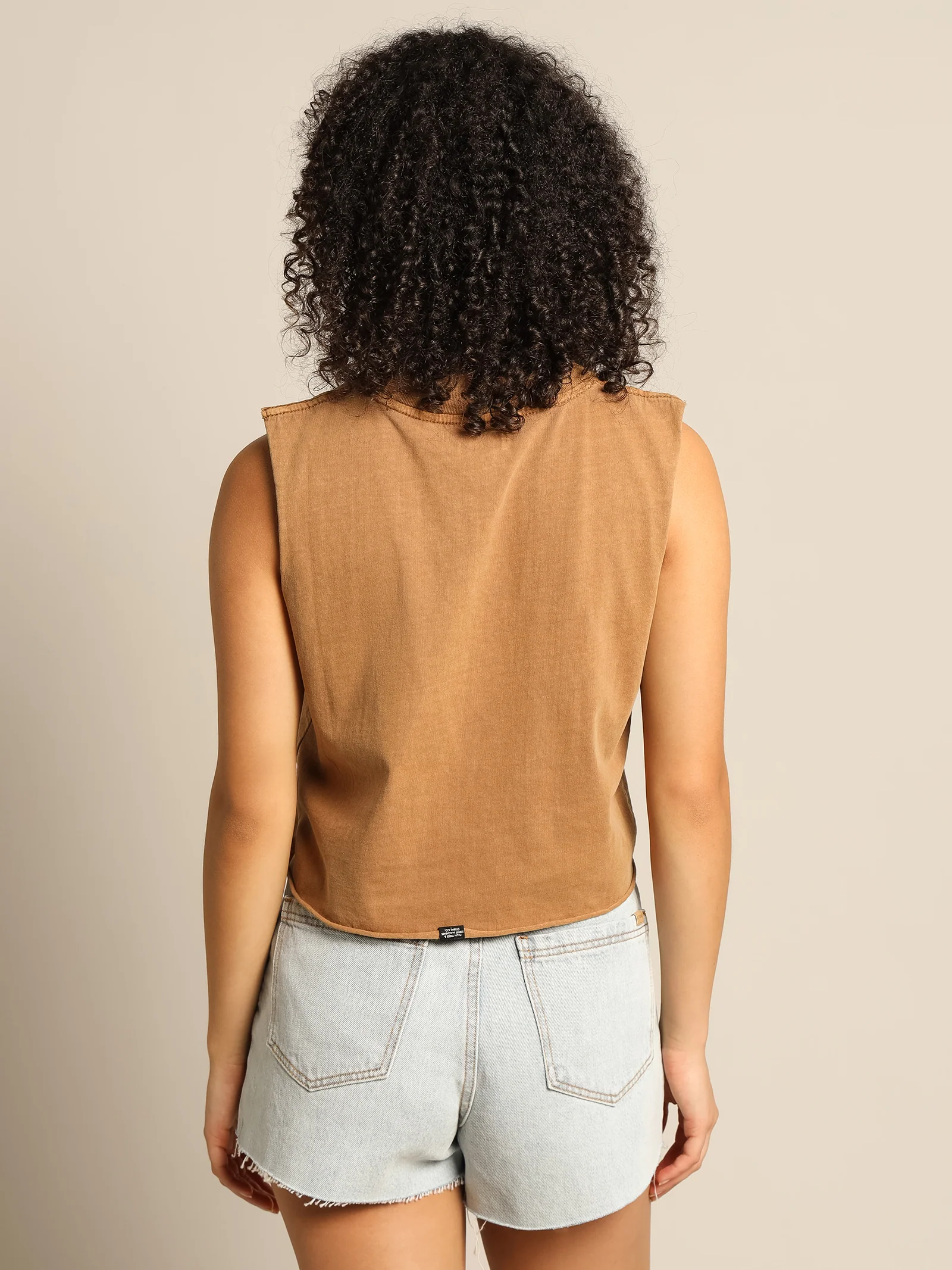 Unlimited Crop Muscle - Image 6